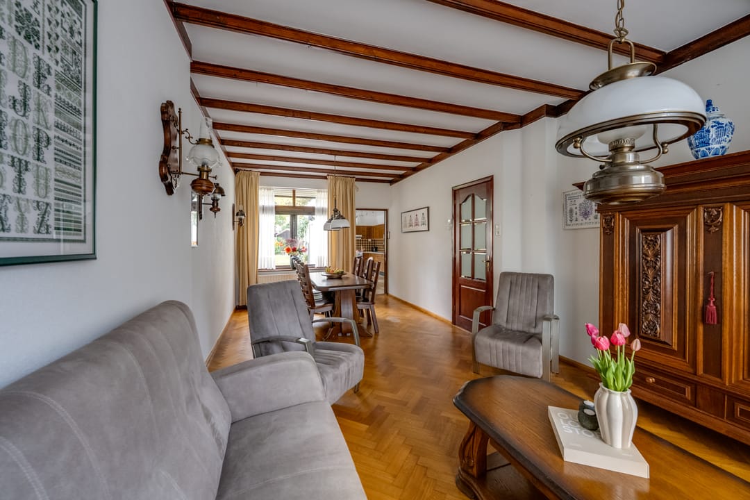 Foto 11 van Molenbochtplein 14