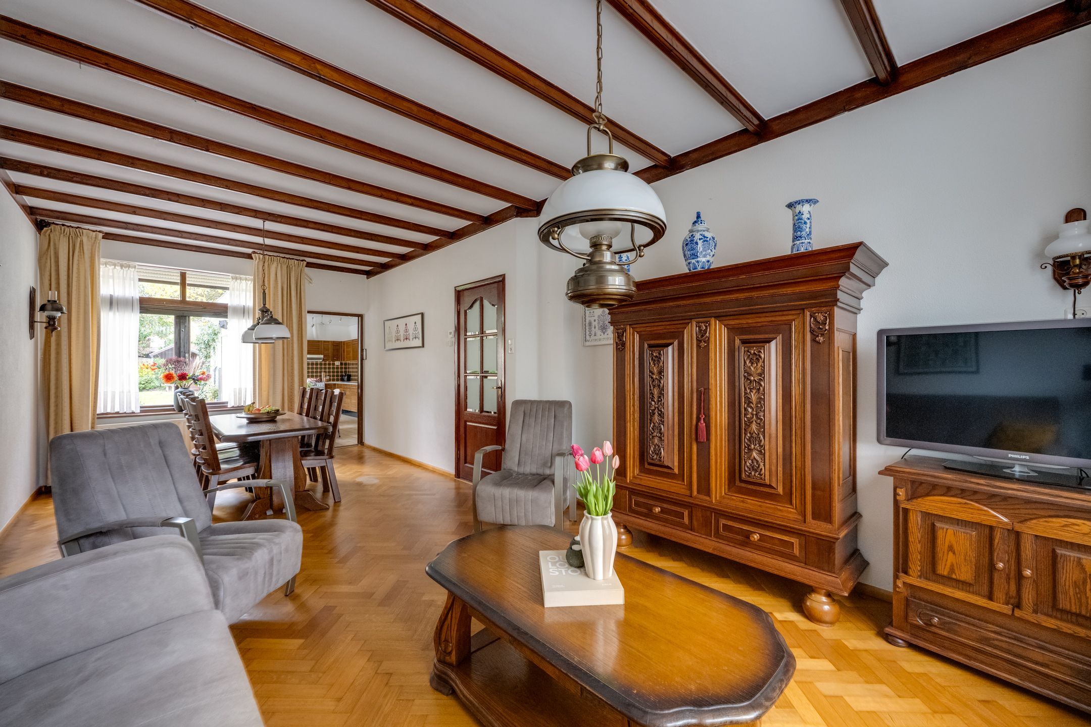 Foto 12 van Molenbochtplein 14