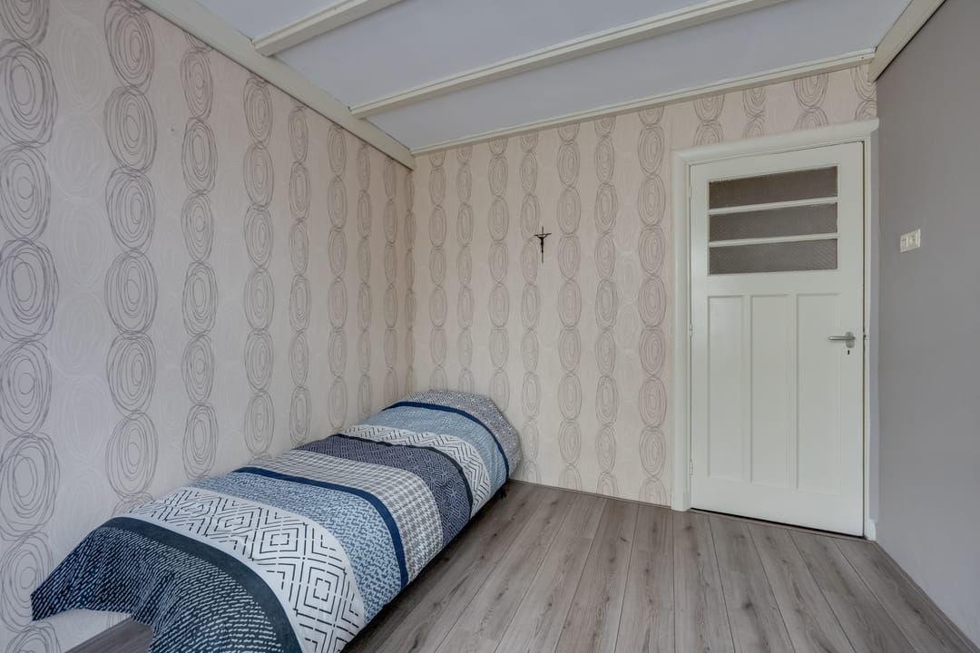 Foto 28 van Molenbochtplein 14