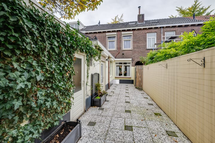 Photo 35 of Molenbochtplein 14