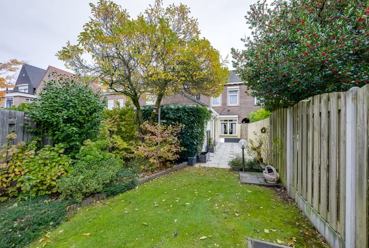 Photo 40 of Molenbochtplein 14