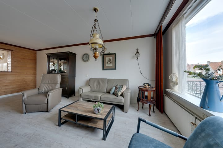 Photo 12 of Zuideinde 129