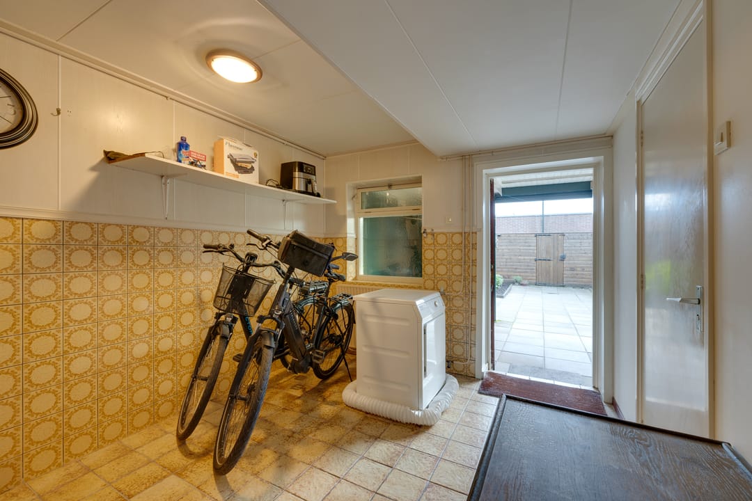 Foto 28 van Zuideinde 129