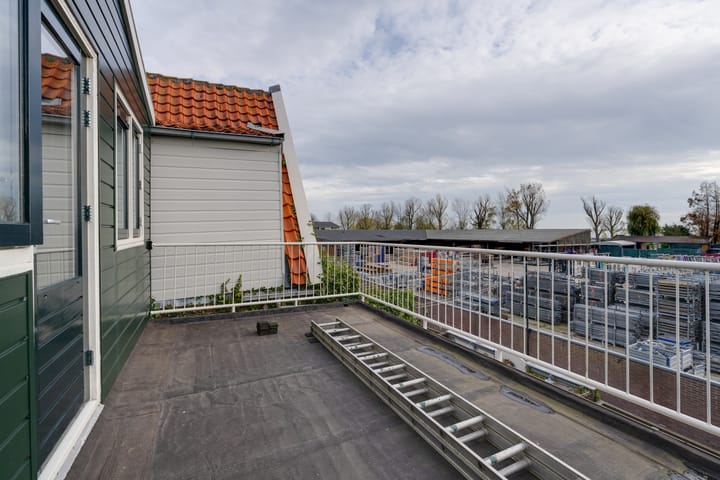 Photo 44 of Zuideinde 129