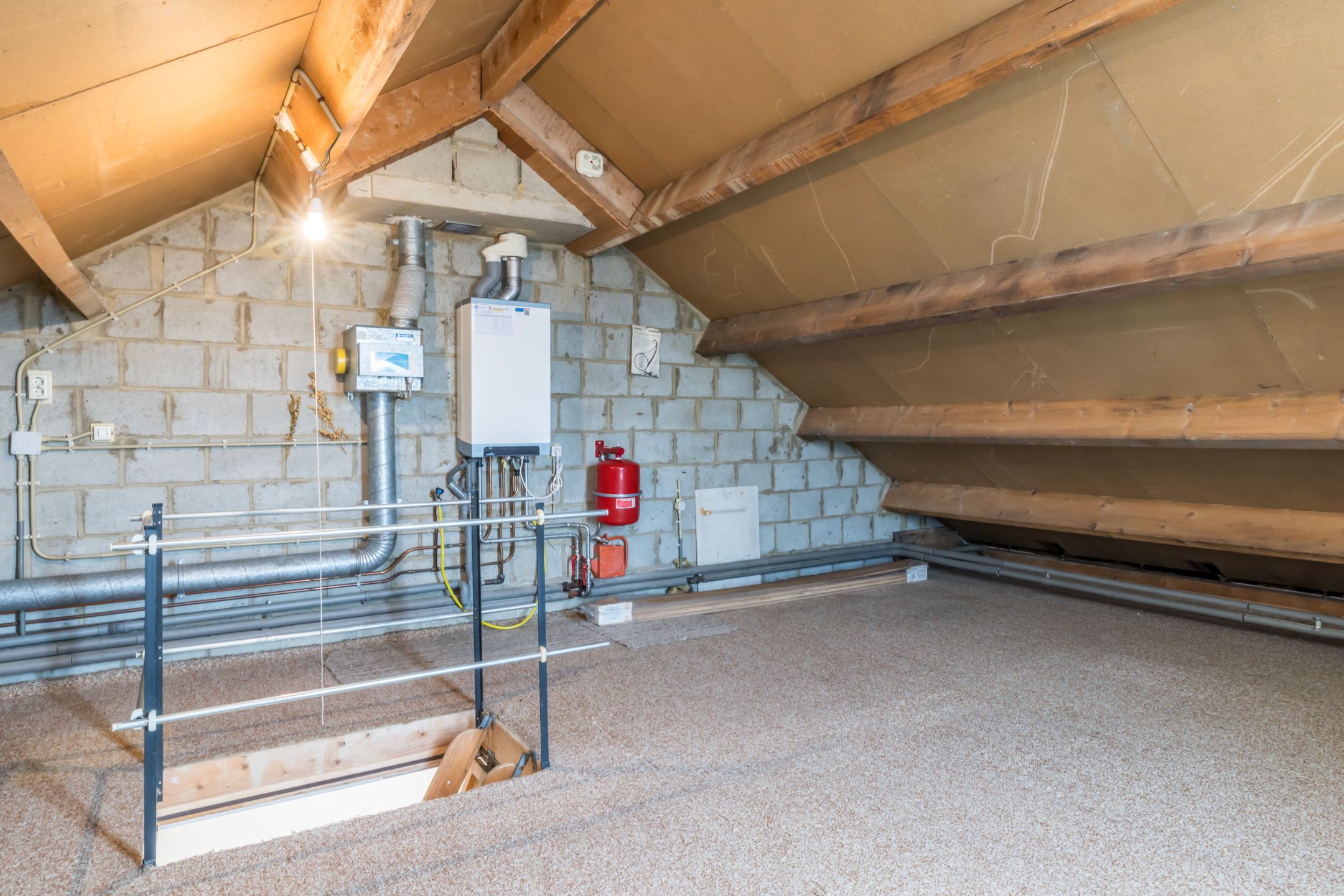 Foto 24 van Burg. Baron van Hövellstraat 1