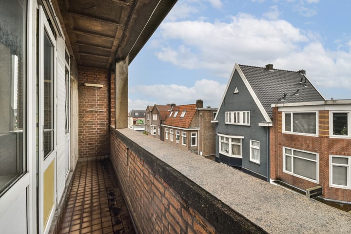 Photo 12 of Zuiddijk 111-A