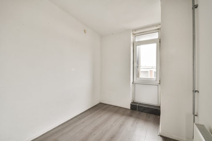 Photo 13 of Zuiddijk 111-A