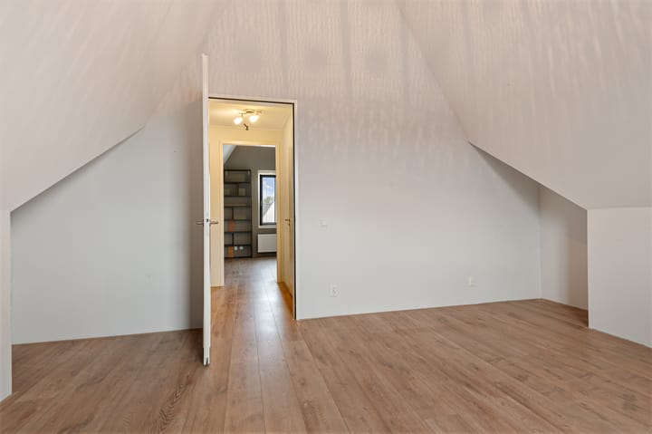 Photo 24 of Loshaven 17