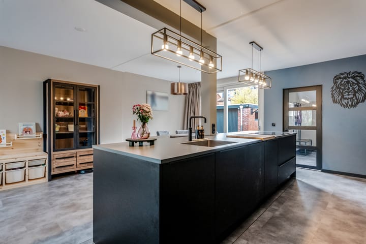 Foto 6 van van Dedemlaan 3