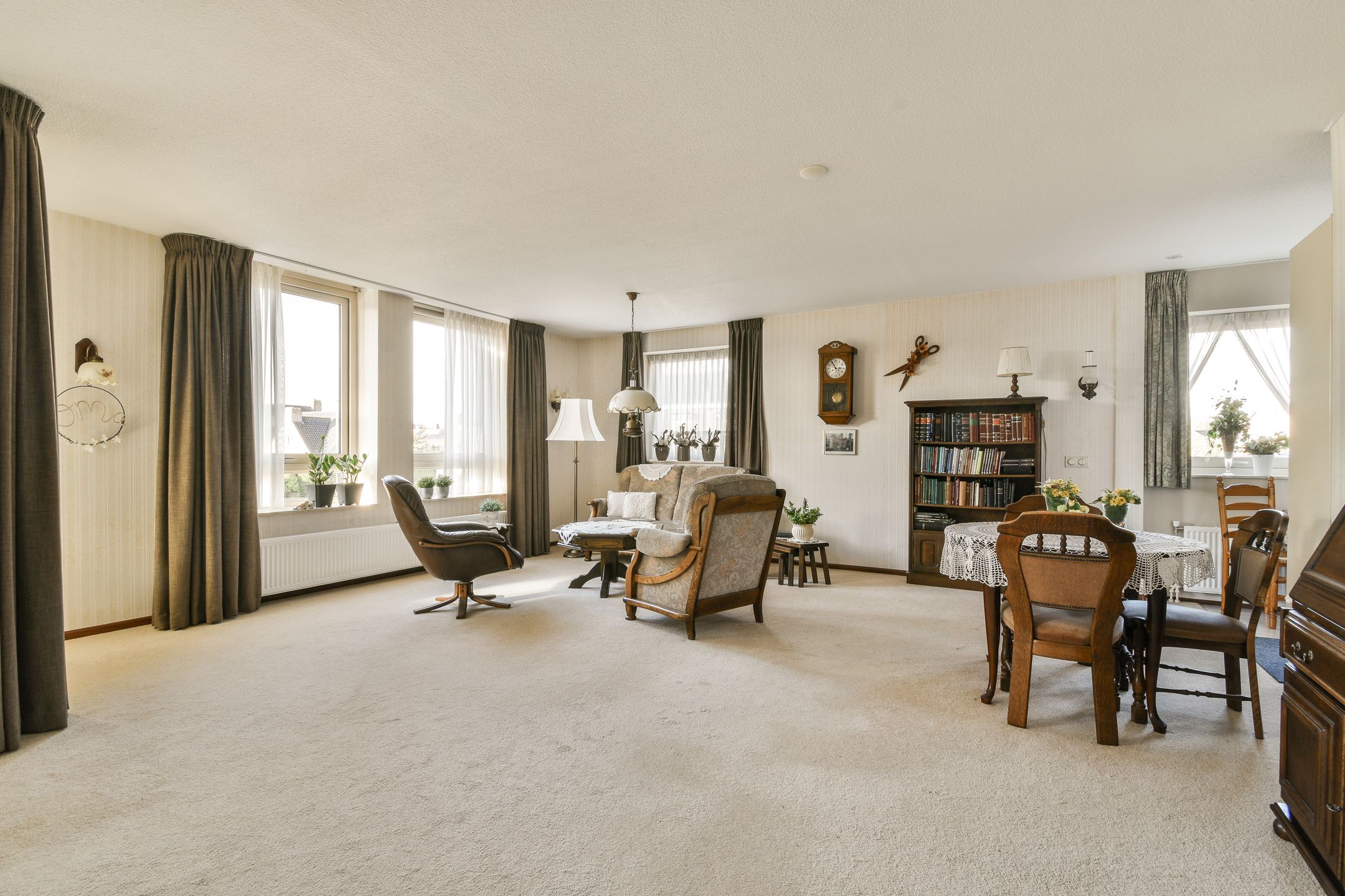 Foto 3 van Oude Raadhuisplein 18