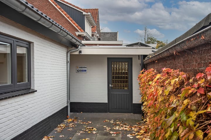 Photo 10 of Stationsweg 34