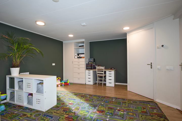 Photo 31 of Stationsweg 34