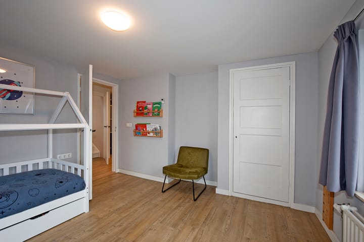 Photo 40 of Stationsweg 34