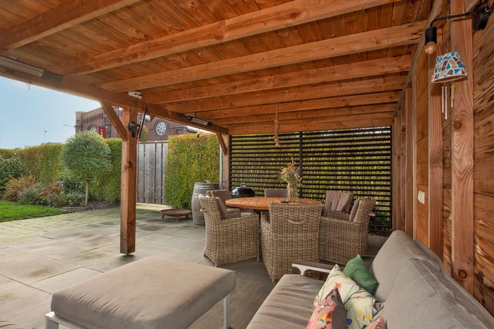 Photo 60 of Stationsweg 34