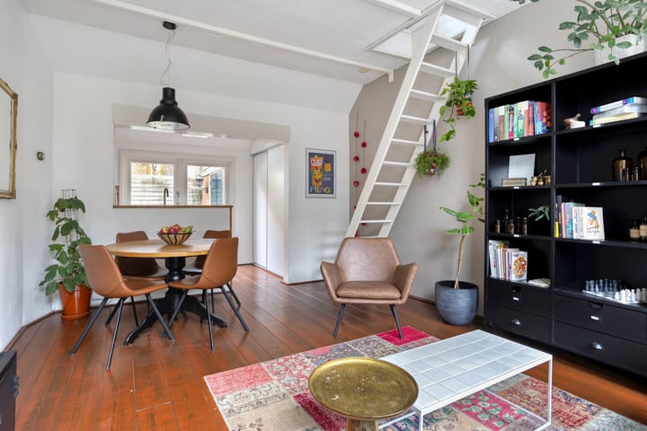 Photo 3 of Nieuwe Blekerstraat 81