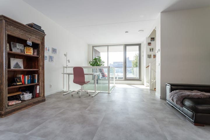 Foto 10 van Maashaven N.z. 55