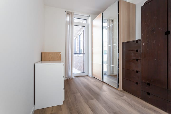 Foto 22 van Maashaven N.z. 55