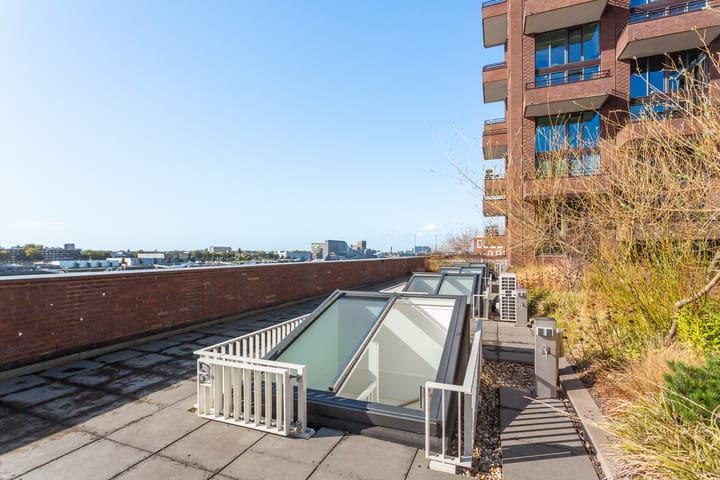 Foto 29 van Maashaven N.z. 55