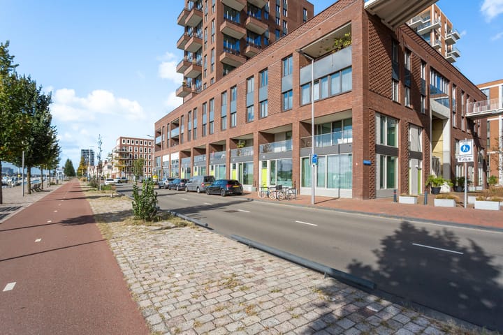 Foto 41 van Maashaven N.z. 55