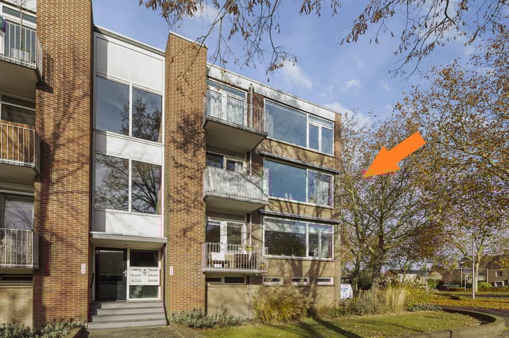 Photo 1 of Joost van den Vondellaan 4