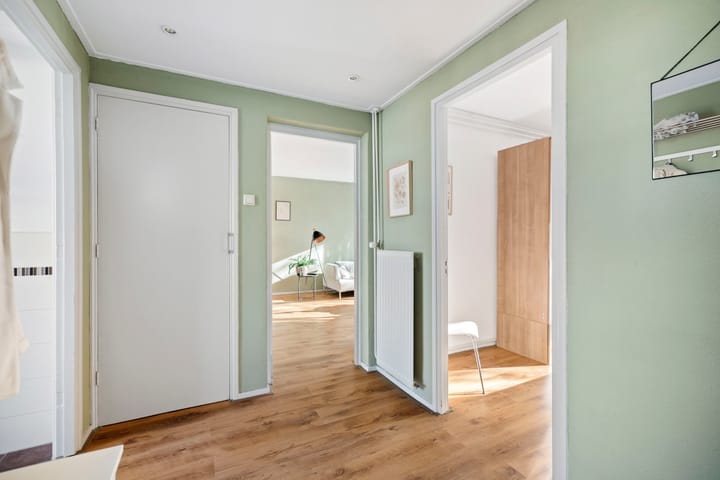 Photo 13 of Joost van den Vondellaan 4