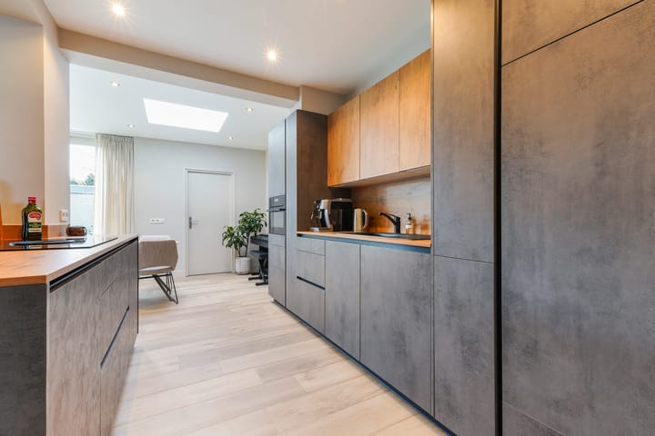 Photo 14 of van den Kerkhoffstraat 36