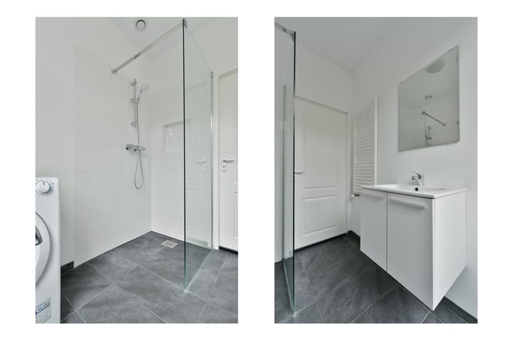 Photo 12 of Van Spilbergenstraat 17-1