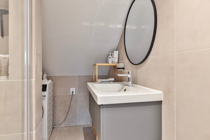 Photo 14 of Huissensestraat 39-2