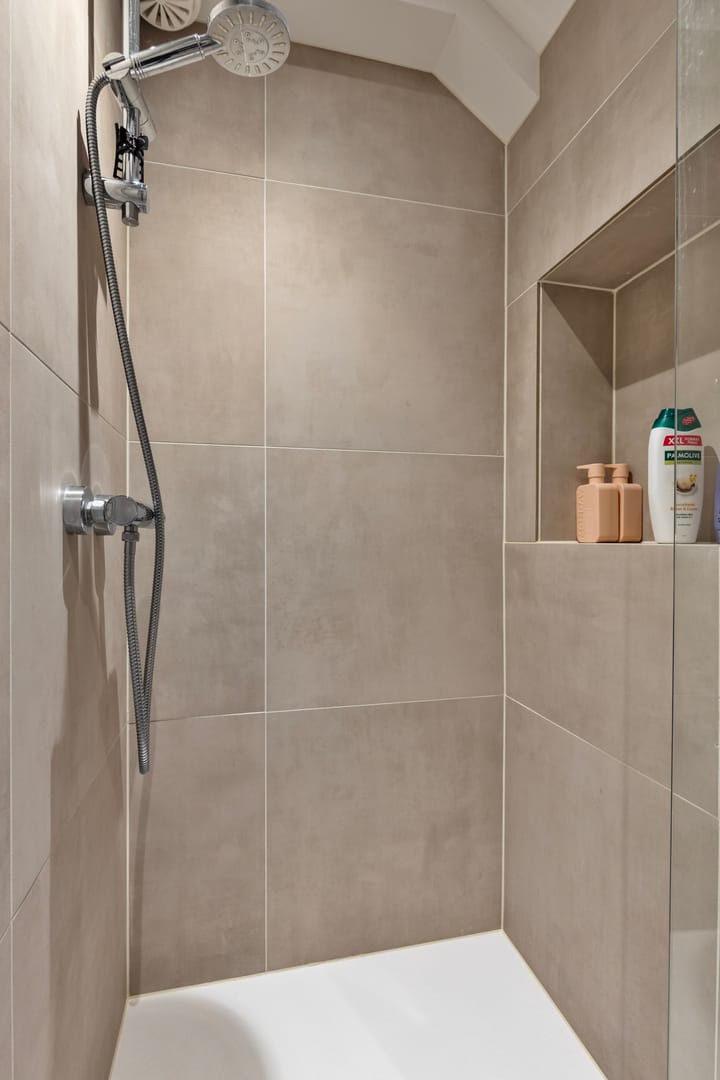 Photo 15 of Huissensestraat 39-2