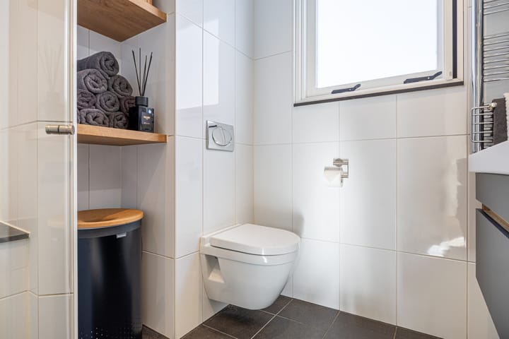 Photo 33 of Amfibieplein 7