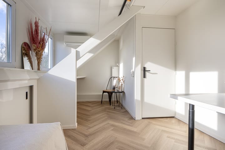 Photo 43 of Amfibieplein 7