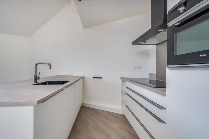 Photo 6 of Dorpsstraat 54-A