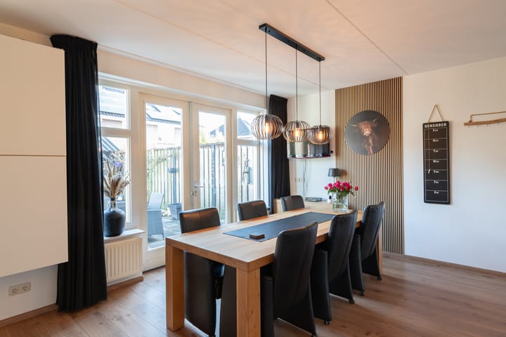 Foto 15 van Distelbrink 9