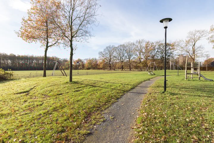 Foto 44 van Distelbrink 9