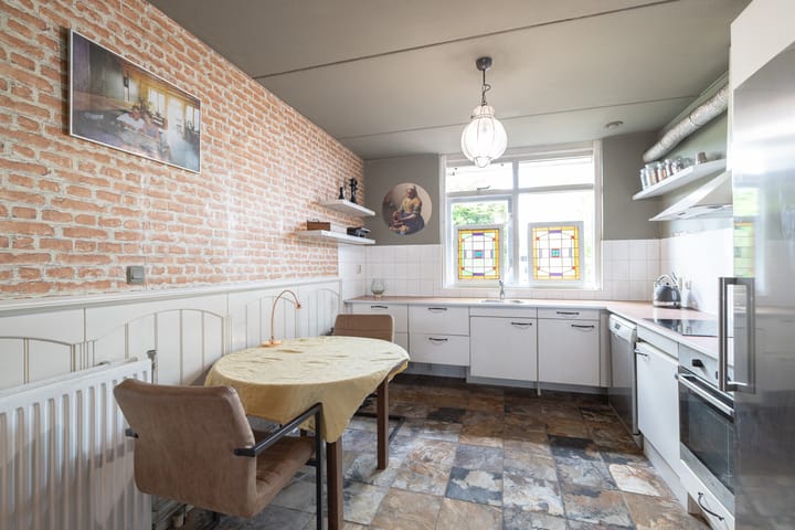 Photo 11 of Pinksterbloem 12