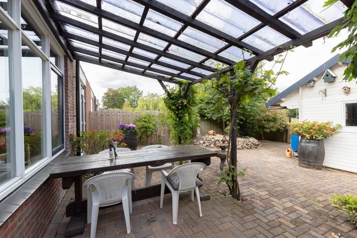 Photo 20 of Pinksterbloem 12