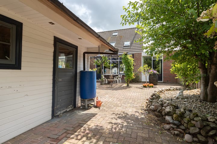 Photo 22 of Pinksterbloem 12