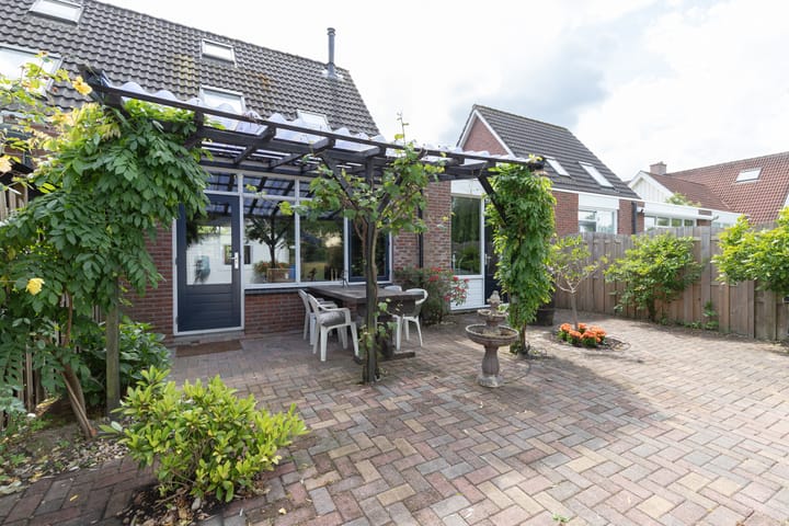 Photo 24 of Pinksterbloem 12