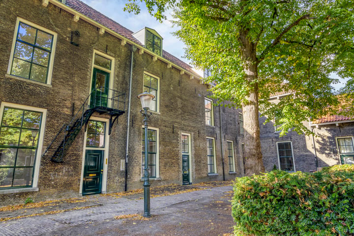 Lindenhof 12