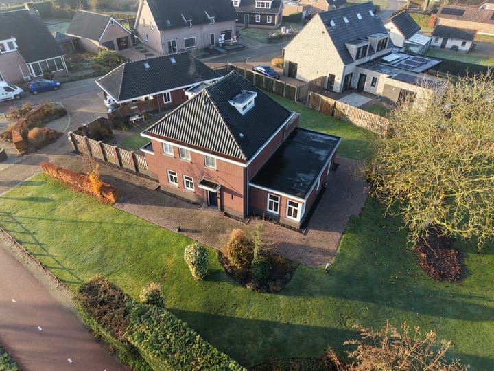 Foto 43 van Heescheweg 11