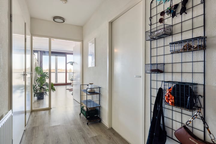 Photo 15 of Voltstraat 182