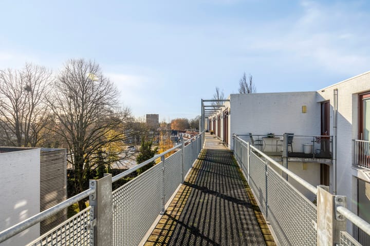 Photo 30 of Voltstraat 182