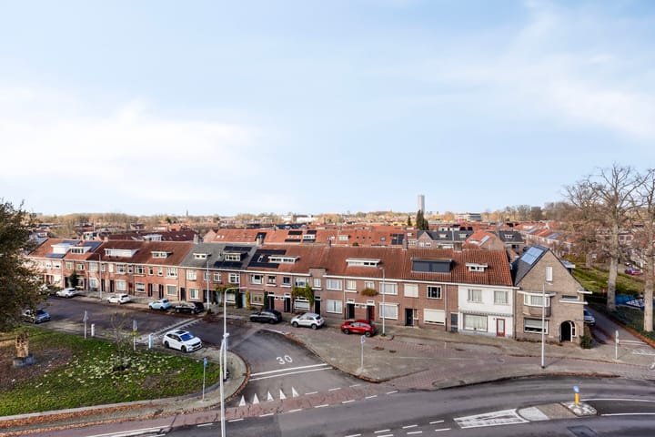 Photo 45 of Voltstraat 182