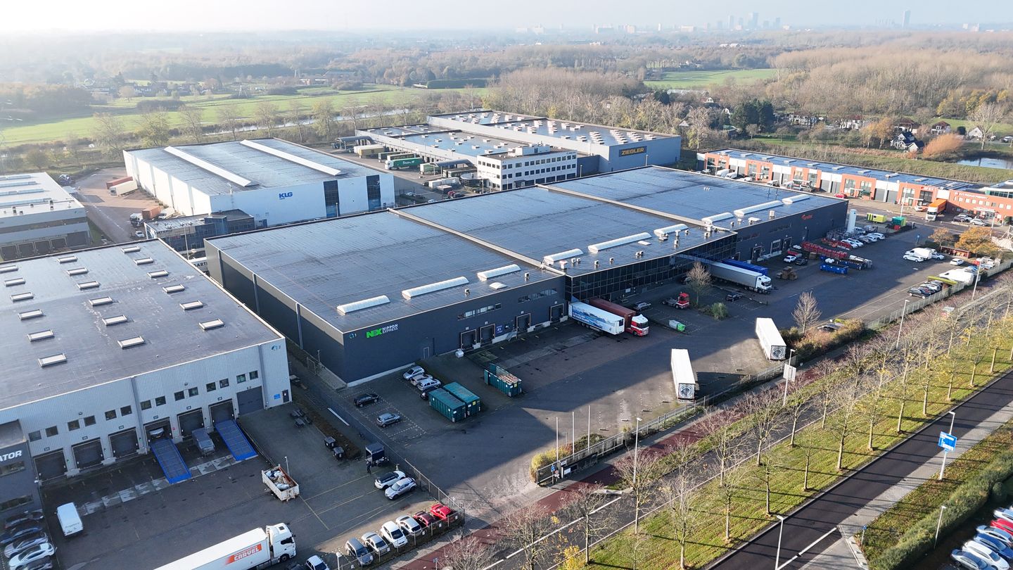 Bekijk foto 1 van Willem Barentszstraat 41