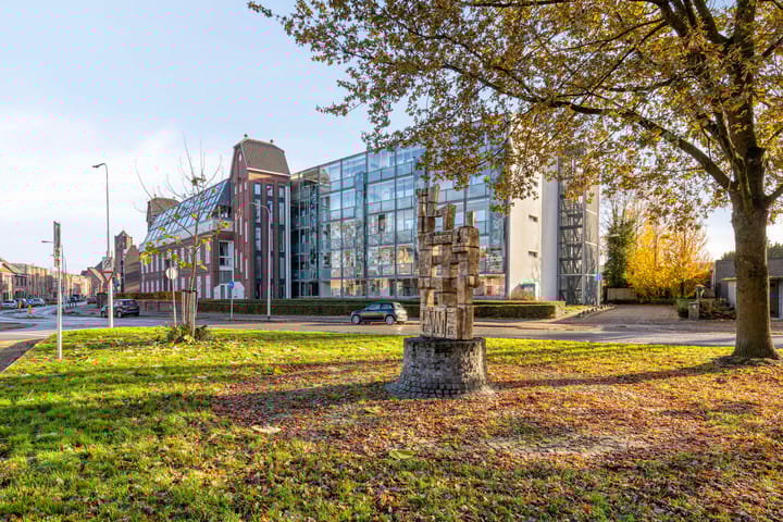 Photo 49 of Voltstraat 182