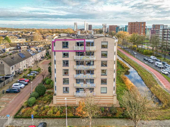 Photo 1 of Wagenmaker 46