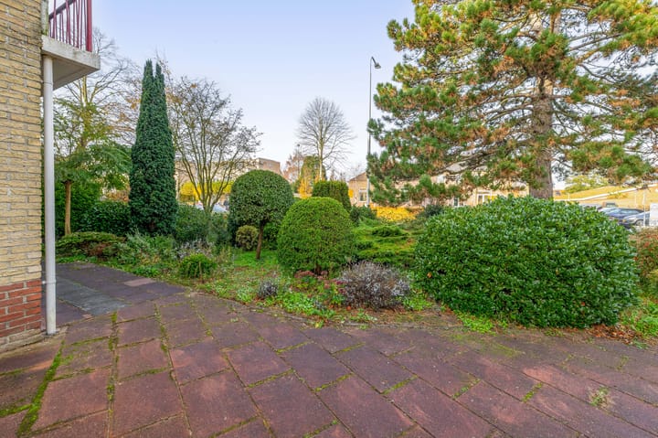 Photo 3 of Oranjelaan 81