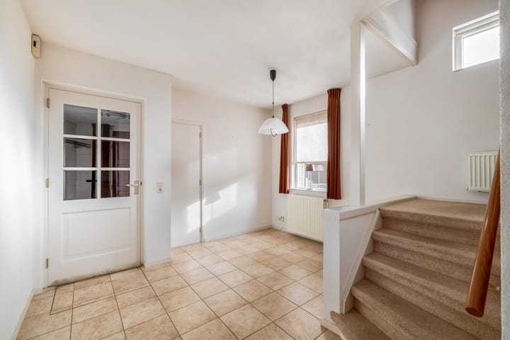 Photo 11 of Oranjelaan 81