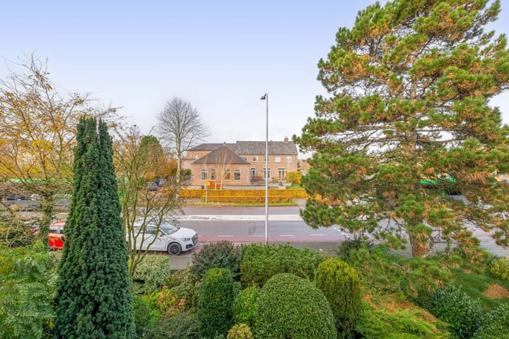 Photo 19 of Oranjelaan 81