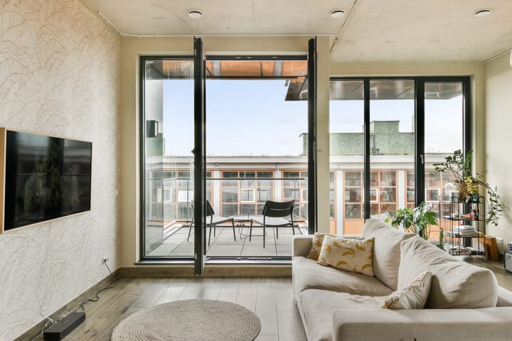 Foto 13 van Hellingstraat 44